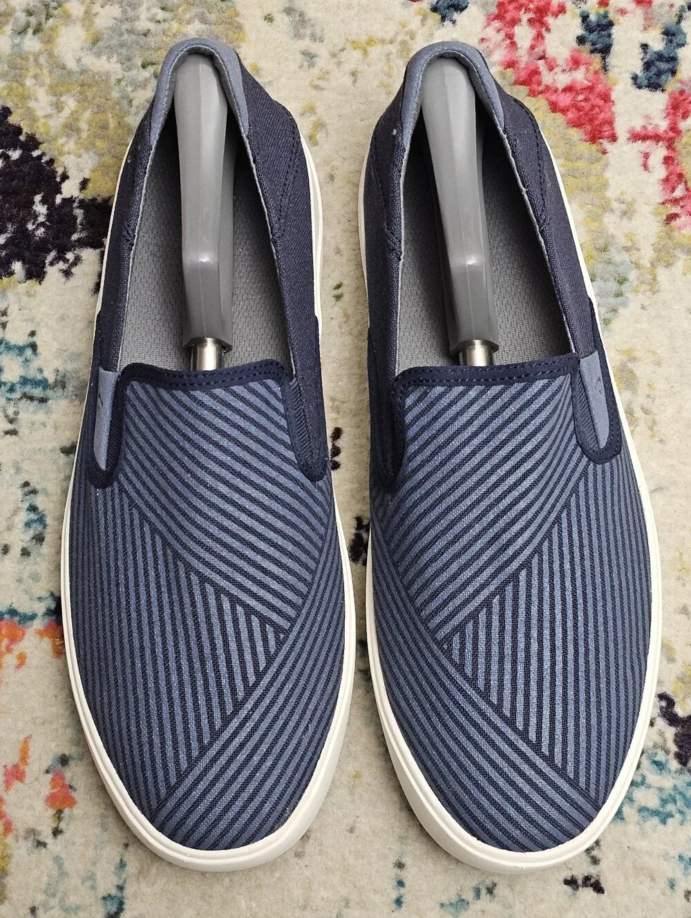 OluKai Lae'ahi Lole Slip On Sneakers Men's Size 11 Blue Canvas Gum Drop-in Heel